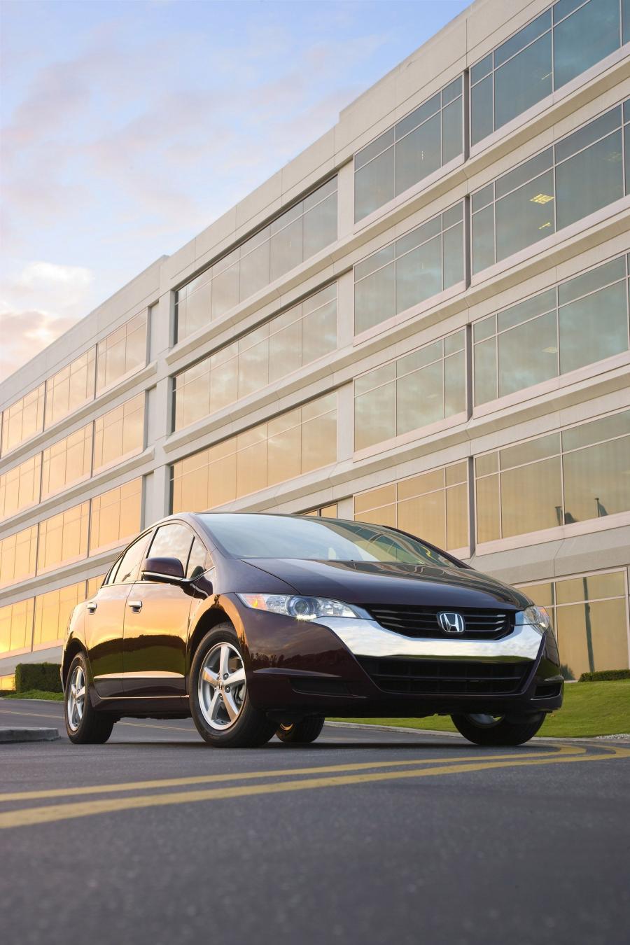  Honda FCX Clarity 2009 года  (EU) (фото 31 из 88)